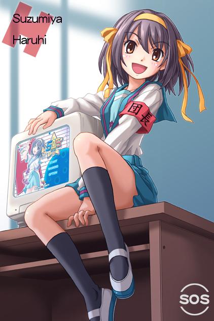 ajino hiraki (mount punch), suzumiya haruhi, suzumiya haruhi no yuuutsu, 00s, 1girl, armband, brown hair, female focus, school uniform, serafuku, short hair, socks, solo