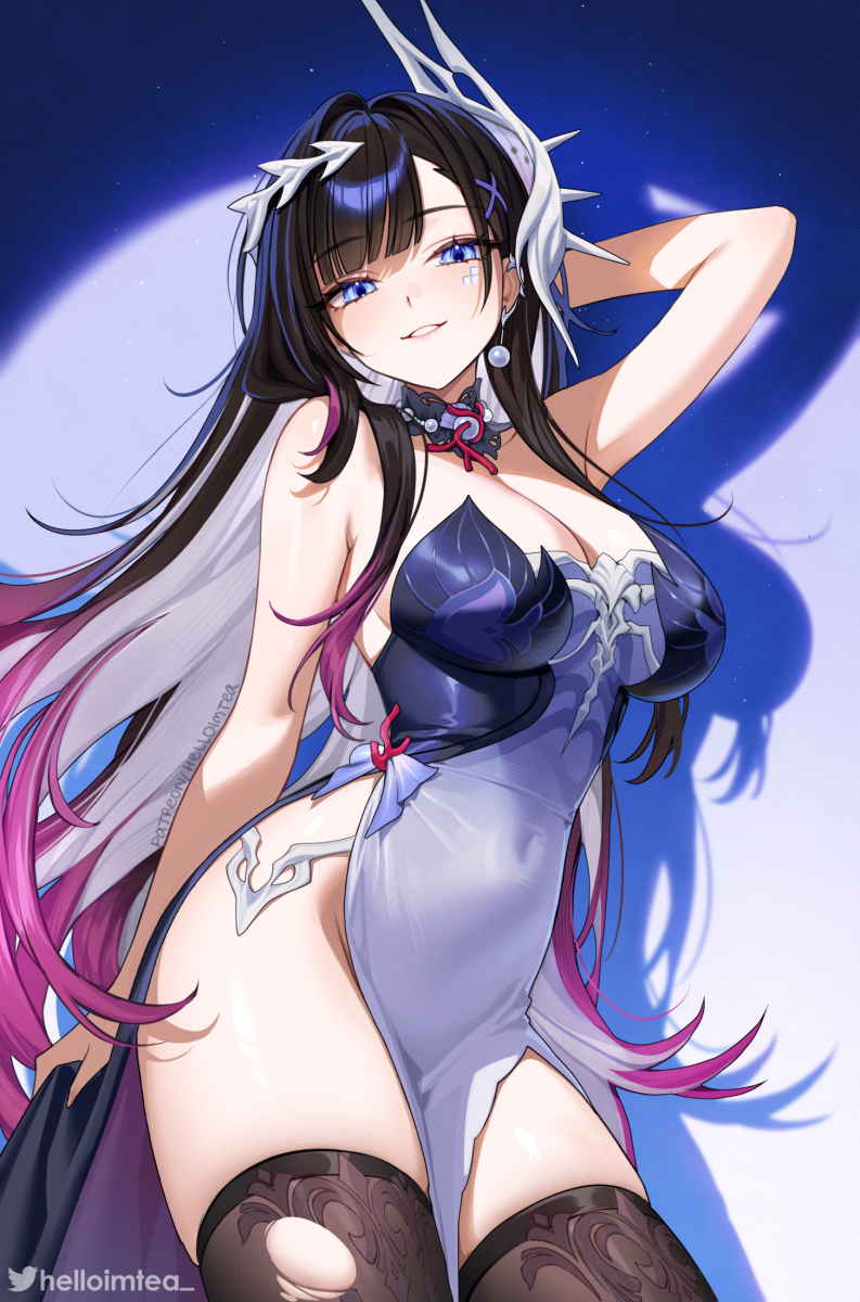 helloimtea, hysilens (honkai: star rail), honkai: star rail, honkai (series), commentary, english commentary, highres, paid reward available, 1girl, adapted costume, arm behind head, arm up, bare shoulders, black collar, black hair, black thighhighs, blue eyes, breasts, cleavage, collar, colored inner hair, covered navel, detached collar, dress, gradient hair, hair ornament, large breasts, long hair, looking at viewer, multicolored hair, no panties, parted lips, pelvic curtain, purple dress, purple hair, scales, shadow, side slit, skindentation, smile, solo, strapless, strapless dress, thighhighs, thighs, torn clothes, torn thighhighs, twitter username, very long hair, x hair ornament