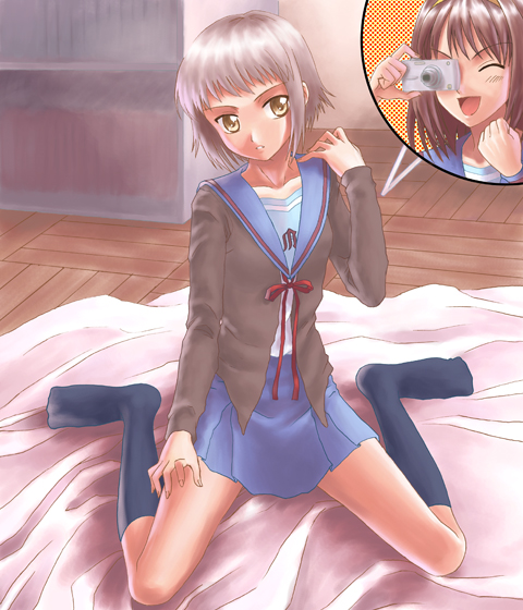 arimura yuu, nagato yuki, suzumiya haruhi, suzumiya haruhi no yuuutsu, black legwear, 00s, 2girls, brown eyes, brown hair, camera, cardigan, closed eyes, multiple girls, no shoes, open mouth, ribbon, school uniform, serafuku, short hair, sitting, skirt, socks, wariza