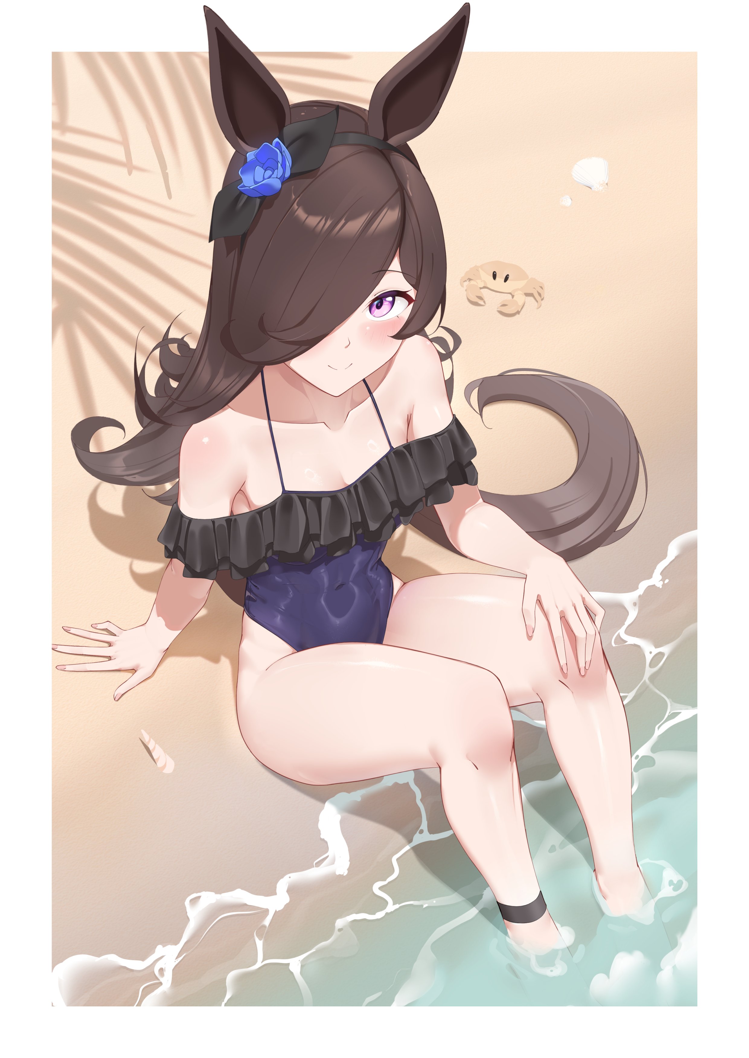 necropoi, rice shower (umamusume), umamusume, absurdres, highres, 1girl, alternate costume, animal ears, beach, blue flower, blue rose, casual one-piece swimsuit, covered navel, flipped hair, flower, frilled one-piece swimsuit, frills, full body, hair over one eye, hand on own knee, horse ears, horse girl, horse tail, long hair, looking at viewer, off-shoulder one-piece swimsuit, off shoulder, one-piece swimsuit, rose, sitting, smile, soaking feet, solo, swimsuit, tail