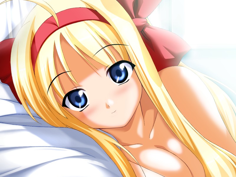souryuu (double dragon), komiya momiji, anonono, duplicate, game cg, 1girl, afterglow, ahoge, bed, blonde hair, blue eyes, blush, bow, breasts, breasts squeezed together, censored, cleavage, convenient censoring, dutch angle, female focus, hair bow, hair censor, hair over breasts, hairband, indoors, long hair, looking at viewer, lying, nude, on side, parted bangs, pillow, sidelocks, smile, solo, sunlight, upper body, window