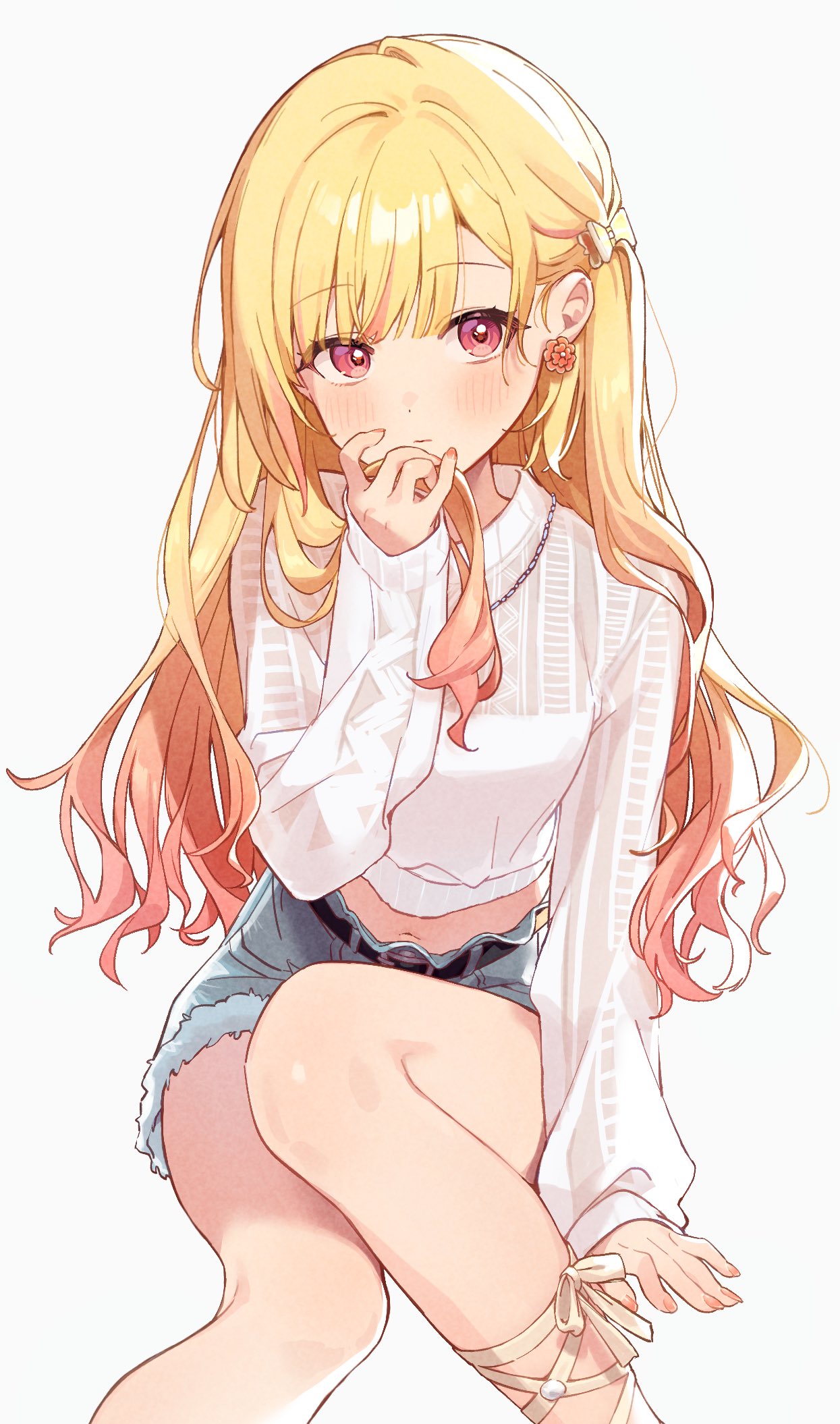 uminokaisen, tenma saki, project sekai, highres, 1girl, blonde hair, denim, denim shorts, earrings, gradient hair, jewelry, light blush, long hair, long sleeves, midriff, multicolored hair, navel, pink eyes, playing with own hair, shirt, shorts, simple background, single earring, solo, white background, white shirt
