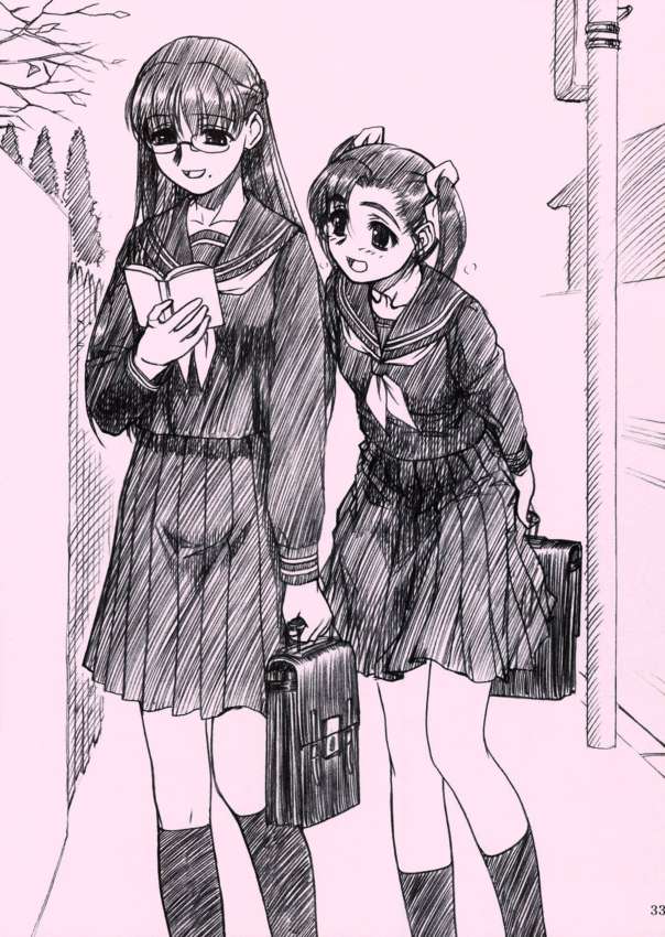 mekongdelta, maki (black lagoon), washimine yukio, black lagoon, 00s, blue serafuku, glasses, monochrome, pink theme, pleated skirt, school uniform, serafuku, skirt, socks