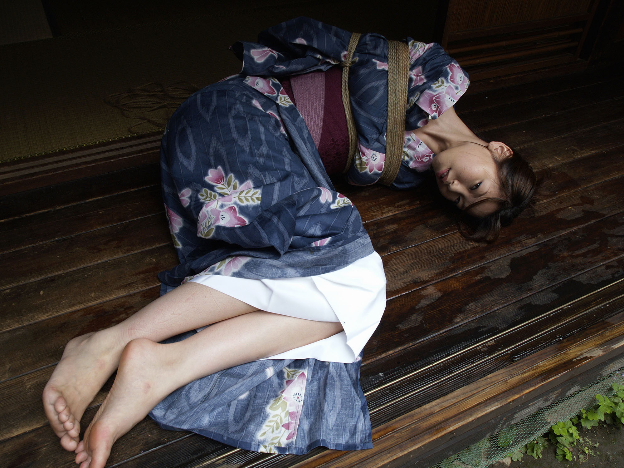 highres, photo (medium), 1girl, asian, barefoot, bdsm, bondage, bound, feet, female focus, fetal position, japanese clothes, kimono, shibari, soles, solo, toes