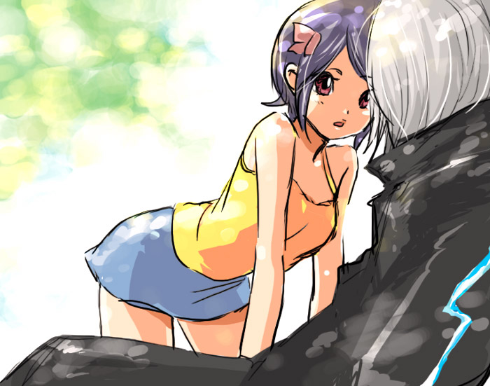 kaminogi haruka, karasu, karasu (noein), noein, 00s, 1boy, 1girl, all fours, grey hair, leaning forward, miniskirt, outdoors, purple hair, short hair, sitting, skirt