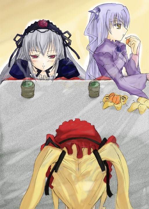 barasuishou, shinku, suigintou, rozen maiden, 00s, 3girls, blonde hair, food, fruit, holding, holding food, holding fruit, kotatsu, mandarin orange, multiple girls, table