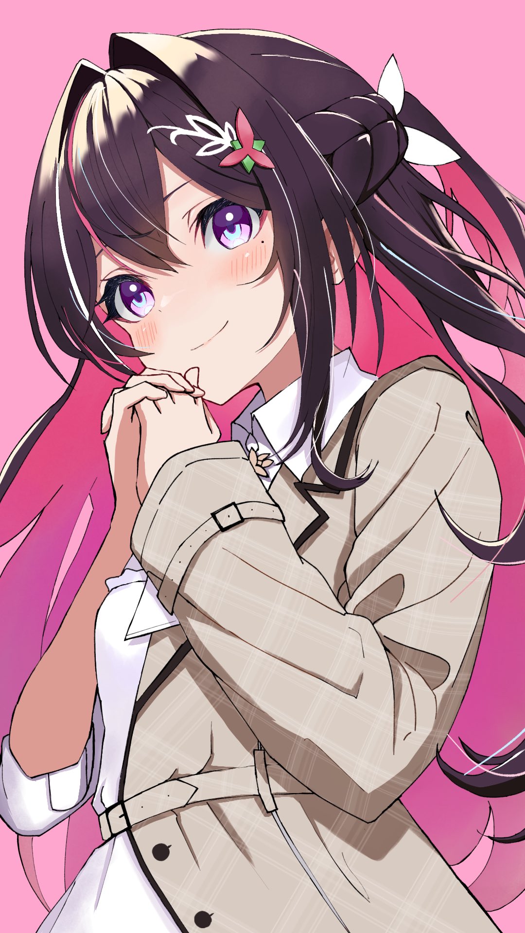 123haruno oto, azki (hololive), hololive, commentary request, highres, 1girl, asymmetrical sleeves, black hair, braid, closed mouth, collared dress, colored inner hair, cowboy shot, double-parted bangs, dress, hair intakes, hair ornament, half up braid, hands up, long hair, mole, mole under eye, multicolored dress, multicolored hair, own hands together, pink background, pink hair, purple eyes, simple background, smile, solo, standing, virtual youtuber, wing collar