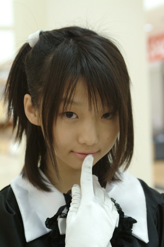 cosplay photo, off-topic, photo (medium), tagme, 1girl, asian, cosplay, female focus, maid, solo
