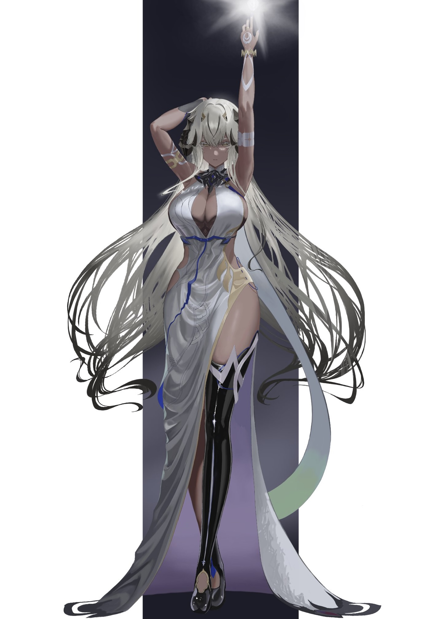 vespar4, nahralab (honkai impact), honkai (series), honkai impact 3rd, highres, 1girl, armband, armpits, arms up, black boots, black thighhighs, boots, bracelet, breasts, cleavage, cleavage cutout, clothing cutout, colored eyelashes, curvy, dark-skinned female, dark skin, diamond-shaped pupils, diamond (shape), dragon girl, dress, full body, gold, gradient hair, grey hair, hair between eyes, hip vent, horns, huge breasts, jewelry, large breasts, legs, legs together, long dress, long hair, multicolored hair, portrait, sidelocks, simple background, sleeveless, sleeveless dress, solo, standing, symbol-shaped pupils, thick thighs, thigh boots, thighhighs, thighs, very long hair, white dress, white eyelashes, wide hips, yellow eyes