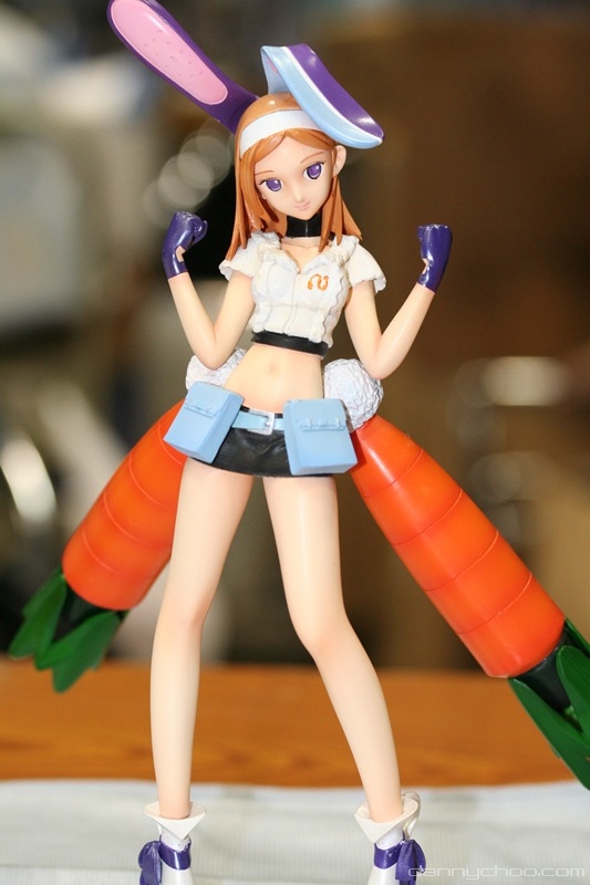 worldhobbyfestival, tsukishiro mina, densha otoko, getsumento heiki miina, photo (medium), 00s, animal ears, brown hair, carrot, figure, gloves, hairband, midriff, miniskirt, purple eyes, rabbit ears, short hair, skirt, solo