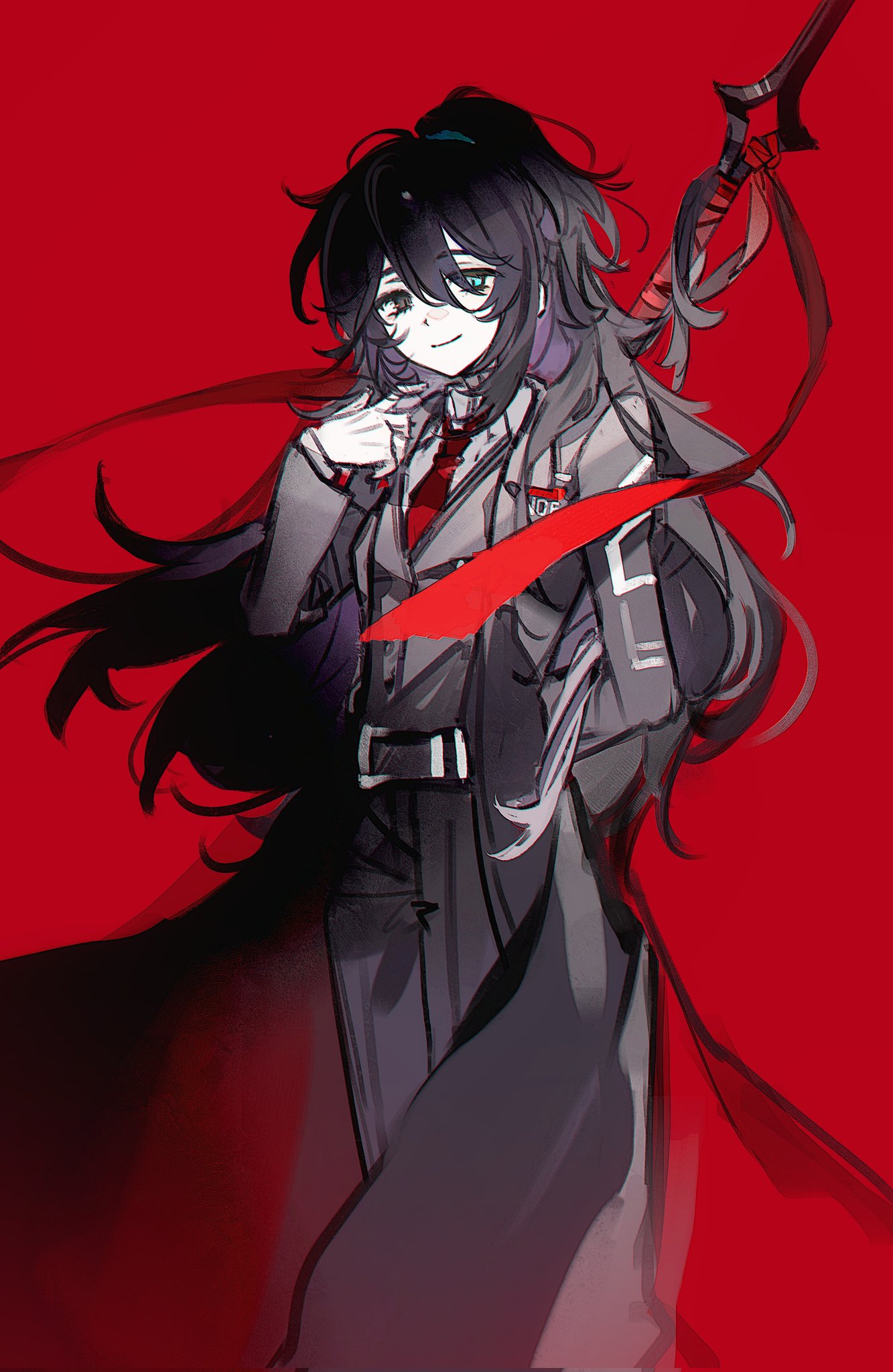 hong lu (project moon), limbus company, project moon, highres, 1boy, 66167e3d, black coat, black eyes, black hair, black pants, black vest, blue eyes, coat, collared shirt, heterochromia, high ponytail, long hair, long sleeves, looking at viewer, male focus, necktie, pants, ponytail, red background, red necktie, shirt, simple background, smile, solo, standing, upper body, very long hair, vest, white shirt