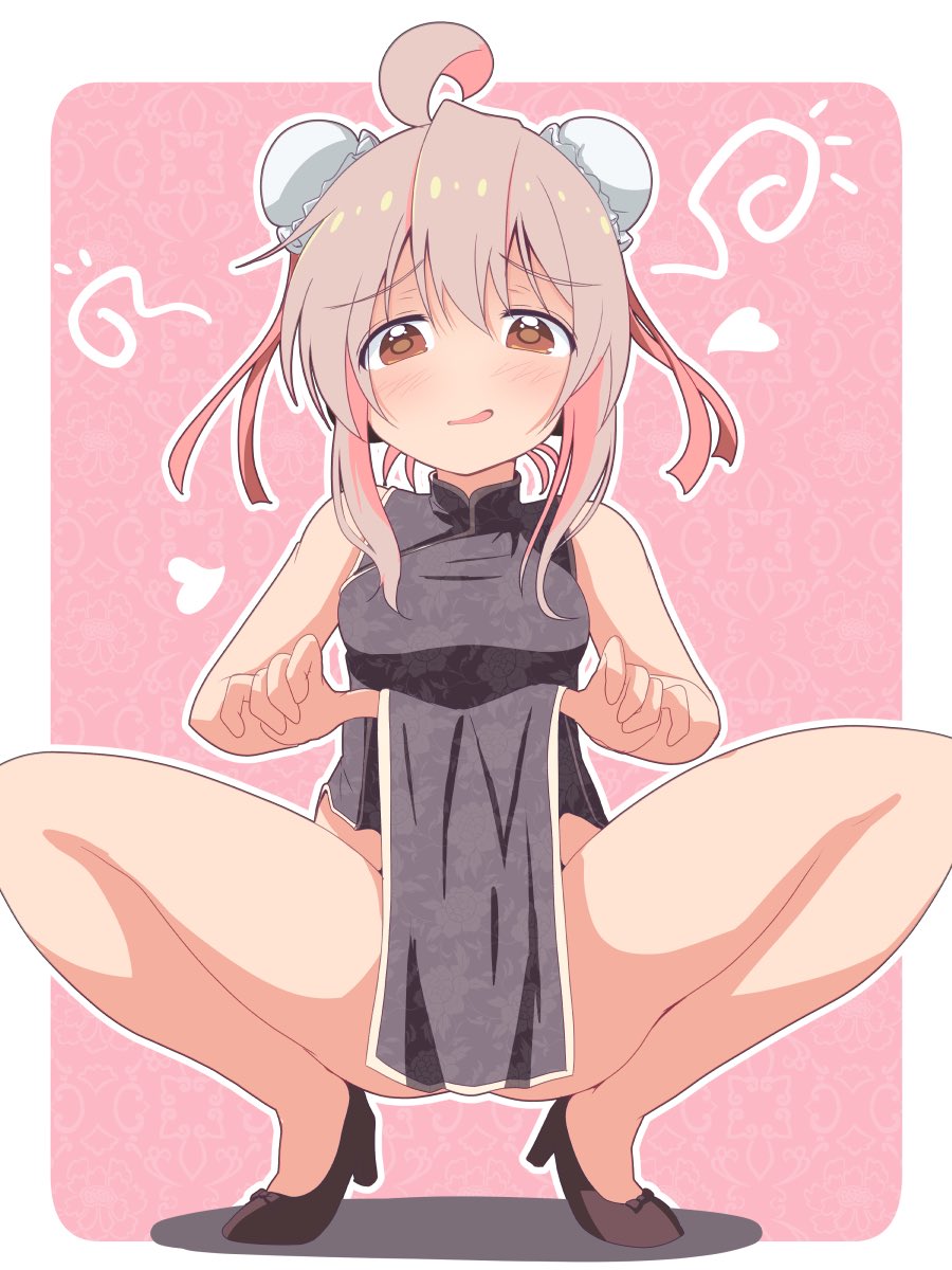 unkimo, oyama mahiro, onii-chan wa oshimai!, commentary, highres, 1girl, ahoge, alternate hairstyle, bare arms, bare legs, bare shoulders, black dress, blush, breasts, brown eyes, bun cover, clothes lift, double bun, dress, full body, hair between eyes, hair bun, hair ribbon, heart, high heels, long hair, looking at viewer, medium breasts, no panties, open mouth, outline, pelvic curtain, pelvic curtain lift, pink background, pink hair, ribbon, shoes, simple background, sleeveless, sleeveless dress, smile, solo, spread legs, squatting, straight-on, white outline