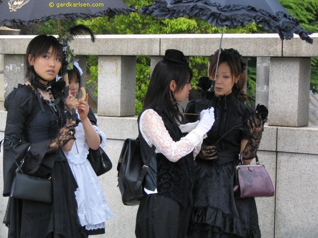 off-topic, photo (medium), 4girls, day, elbow carry, goth fashion, gothic lolita, harajuku, lolita fashion, multiple girls