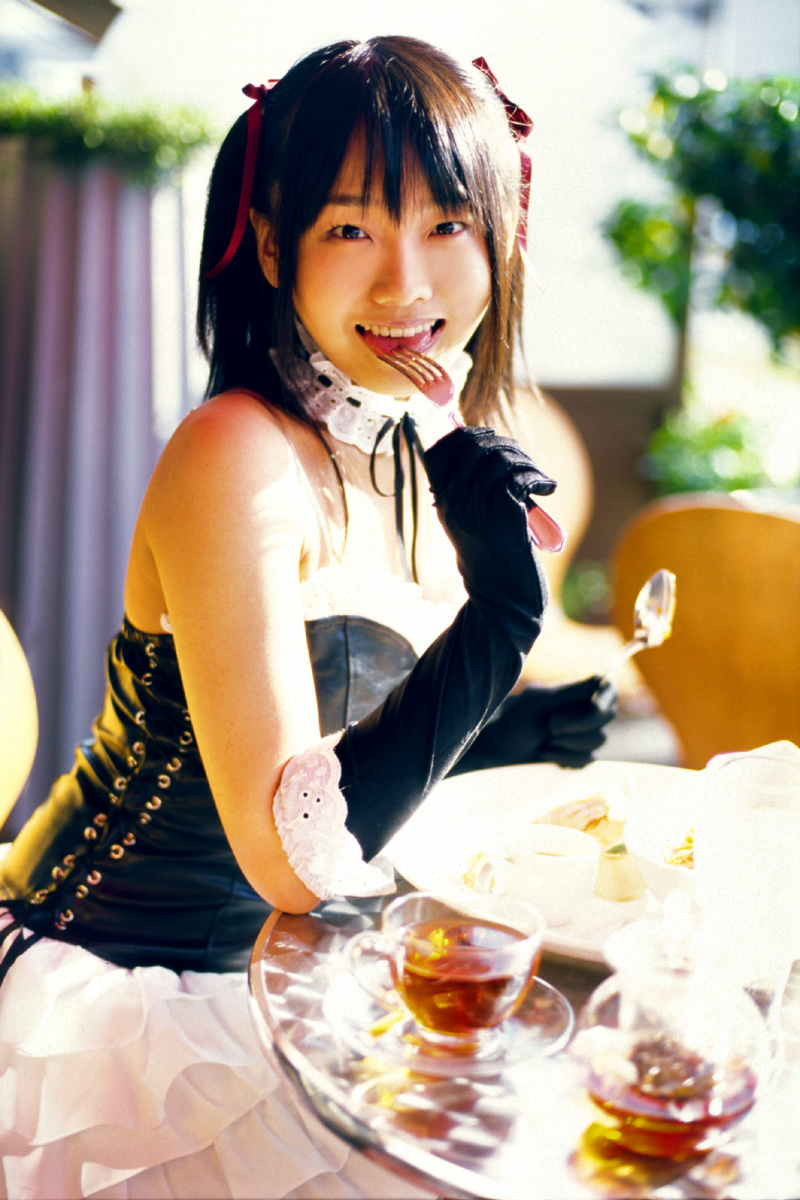 kore ga watashi no goshujin-sama, cosplay photo, highres, photo (medium), 1girl, asian, cosplay, female focus, gothic lolita, japanese (nationality), lolita fashion, solo