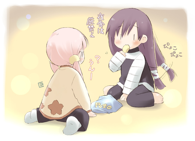 eretto, kiriyama sakura, sera karen, sakura musubi, 2girls, barefoot, chibi, chips (food), eating, food, kneeling, multiple girls, pink hair, potato chips, sitting, twintails, | |