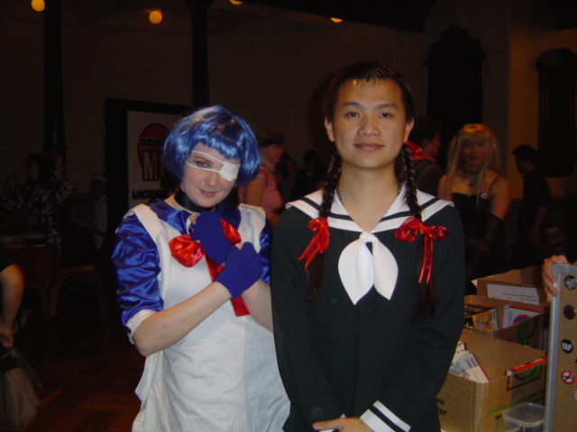 roobar, ryomou shimei, shimazu yoshino, ikkitousen, maria-sama ga miteru, cosplay photo, photo (medium), 1boy, 3girls, cosplay, crossdressing, eyepatch, multiple girls, ryomou shimei (cosplay)