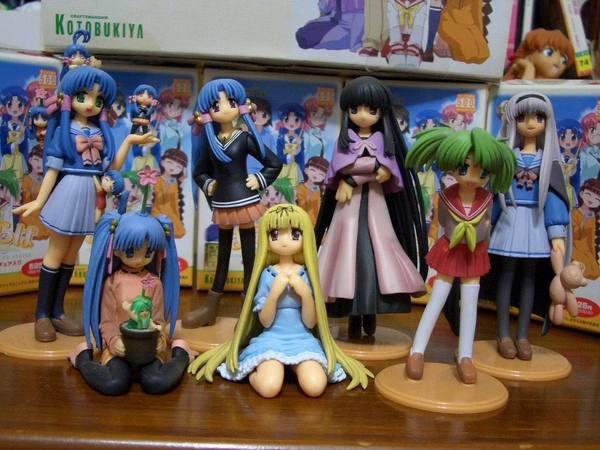 akasaka saki, aoba kozue, buchou, konno natsume, kurosaki asami, kurosaki sayoko, shiratori ryuuko, shiratori ryuushi, sore, mahoraba, photo (medium), 00s, 1boy, 6+girls, everyone, figure, multiple girls, pantyhose, pleated skirt, school uniform, serafuku, skirt, thighhighs, trap