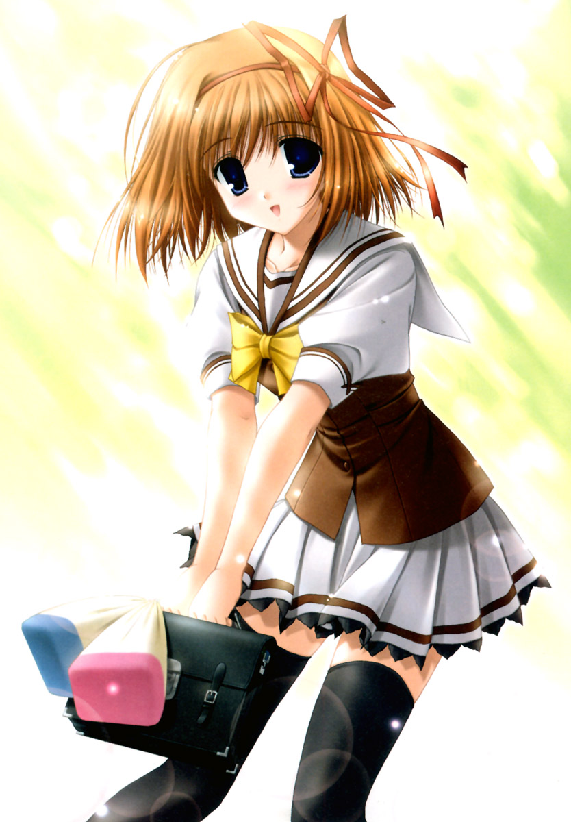 sakaki maki, fuyou kaede, shuffle!, highres, 00s, 1girl, bag, black thighhighs, female focus, handbag, pleated skirt, school uniform, serafuku, skirt, solo, thighhighs