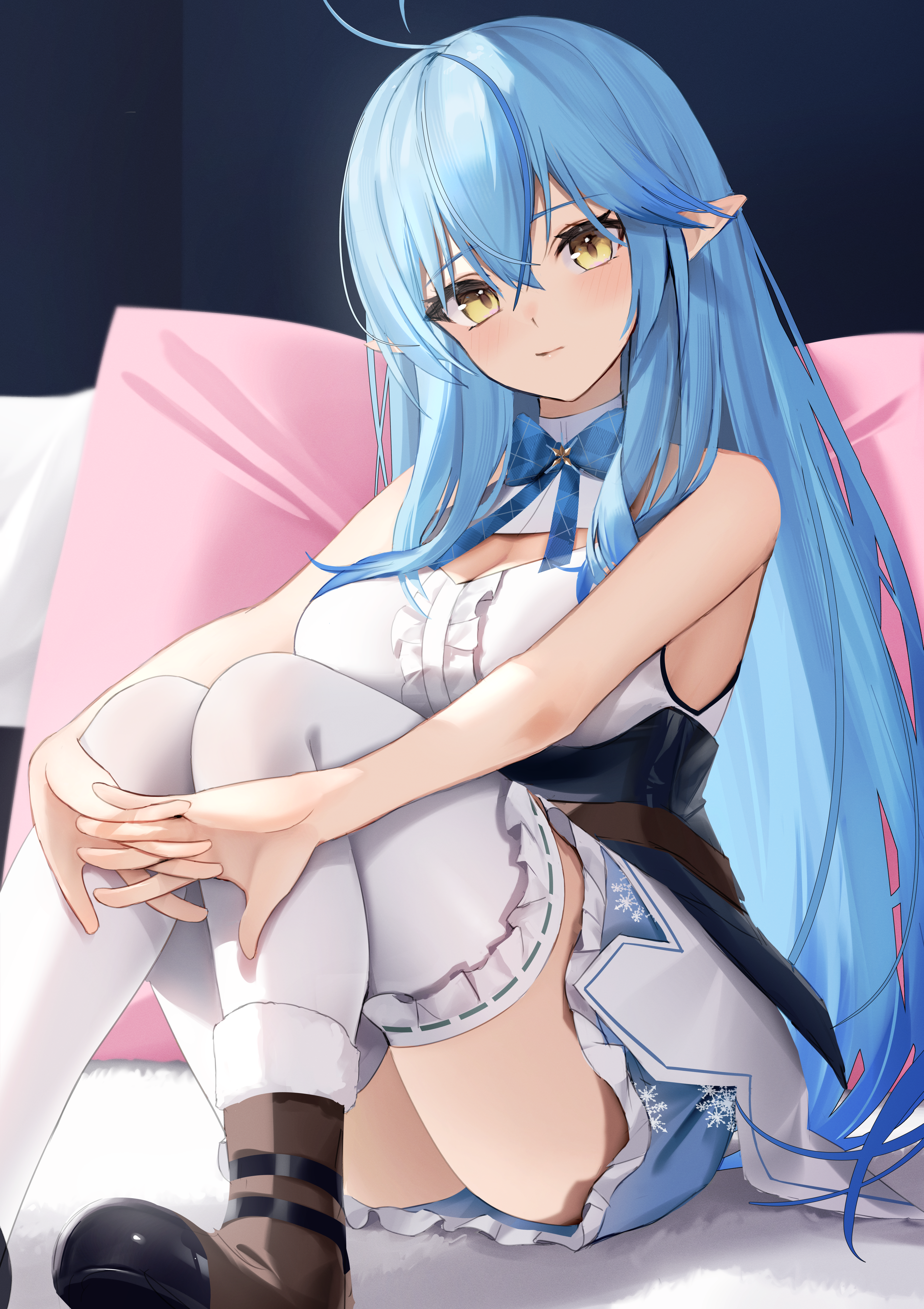 thomas 8000, yukihana lamy, yukihana lamy (1st costume), hololive, absurdres, highres, 1girl, ahoge, belt, black corset, blue bow, blue bowtie, blue hair, blue skirt, boots, bow, bowtie, breasts, brown belt, brown boots, center frills, cleavage cutout, closed mouth, clothing cutout, corset, double-parted bangs, frilled shirt, frilled skirt, frilled thighhighs, frills, fur-trimmed boots, fur trim, hair between eyes, heart, heart ahoge, indoors, knees up, large breasts, leather belt, long hair, looking at viewer, miniskirt, multicolored hair, plaid bow, plaid bowtie, plaid clothes, pointy ears, shirt, sitting, skirt, sleeveless, sleeveless shirt, snowflake print, solo, streaked hair, thighhighs, underbust, very long hair, virtual youtuber, white shirt, white thighhighs, yellow eyes