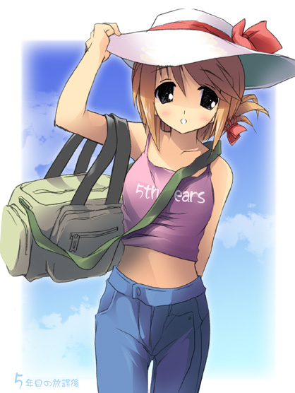 kantoku, komaki manaka, to heart (series), to heart 2, 00s, 1girl, bag, camisole, clothes writing, cowboy shot, denim, female focus, folded ponytail, hair ornament, hairclip, hat, jeans, midriff, pants, solo, suitcase