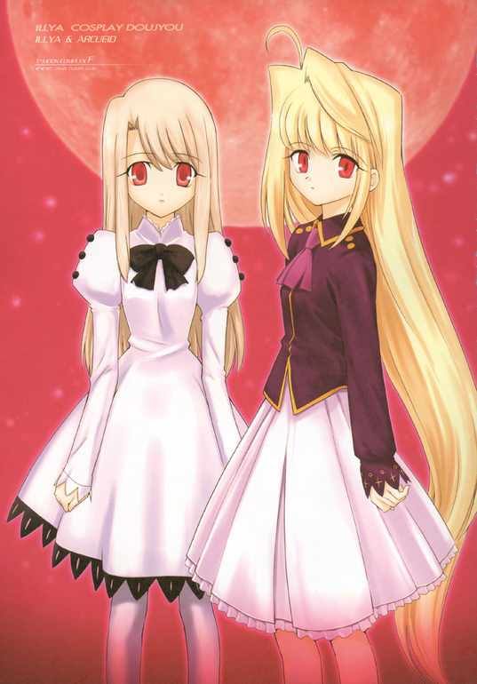 shirotsumekusa, arcueid brunestud, eco-arc, illyasviel von einzbern, fate/stay night, fate (series), tsukihime, jpeg artifacts, 2girls, aged down, blonde hair, cosplay, costume switch, long hair, multiple girls, red eyes, skirt, white hair, white skirt