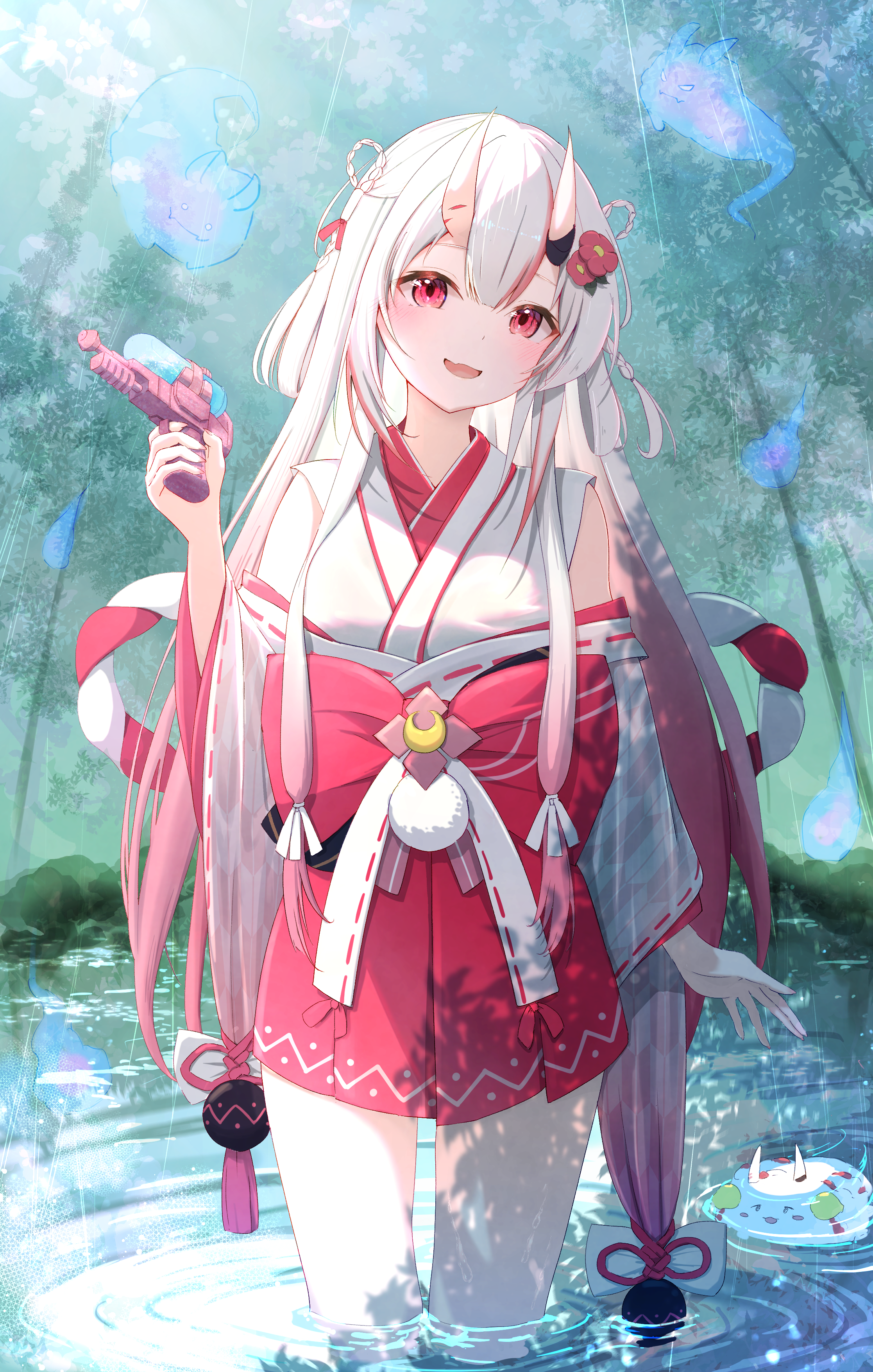 hihi (oekakihix), karma (nakiri ayame), nakiri ayame, nakiri ayame (shrine maiden), poyoyo (nakiri ayame), shiranui (nakiri ayame), hololive, absurdres, commentary request, highres, 1girl, :d, braid, braided hair rings, center-flap bangs, cowboy shot, day, fang, gradient hair, grey hair, hair between horns, hair rings, hakama, hakama short skirt, hakama skirt, hand up, holding, holding water gun, horns, japanese clothes, kimono, kouhaku nawa, long hair, long sidelocks, looking at viewer, multicolored hair, off shoulder, official alternate costume, official alternate hairstyle, oni, open mouth, pink kimono, pom pom (clothes), red eyes, red hair, rope, shimenawa, side up ring, sidelocks, skin-covered horns, skin fang, skirt, smile, solo, straight-on, streaked hair, very long hair, very long sidelocks, virtual youtuber, wading, water gun, white kimono, wide sleeves
