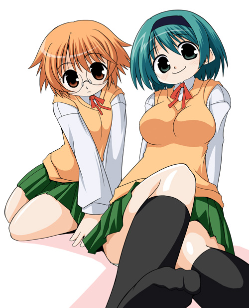 serebi ryousangata, yamada michiru, yoshioka chie, to heart (series), to heart 2, 00s, 2girls, aqua hair, brown eyes, glasses, green eyes, hairband, kneehighs, multiple girls, orange hair, pleated skirt, ribbon, school uniform, serafuku, short hair, simple background, sitting, skirt, smile, socks, sweater vest, white background