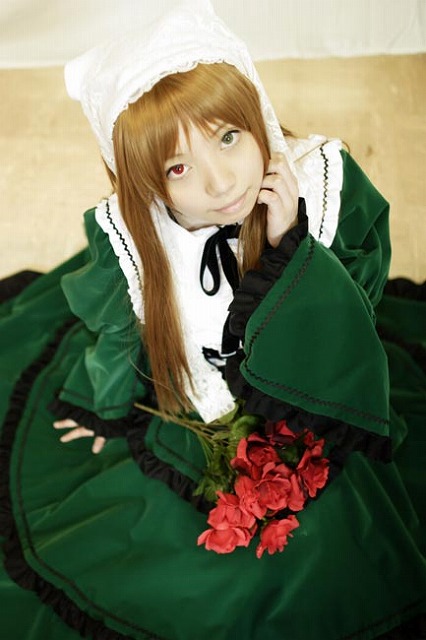 suiseiseki, rozen maiden, cosplay photo, photo (medium), 1girl, cosplay, female focus, from above, headscarf, heterochromia, looking up, solo, white headscarf