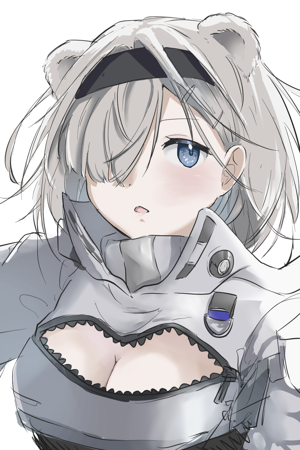 skri0720, aurora (arknights), arknights, commentary request, highres, 1girl, animal ears, bear ears, bear girl, black hairband, blue eyes, breasts, cleavage, cleavage cutout, clothing cutout, cropped jacket, extra ears, grey hair, hair over one eye, hairband, jacket, large breasts, parted lips, simple background, solo, white background, white jacket