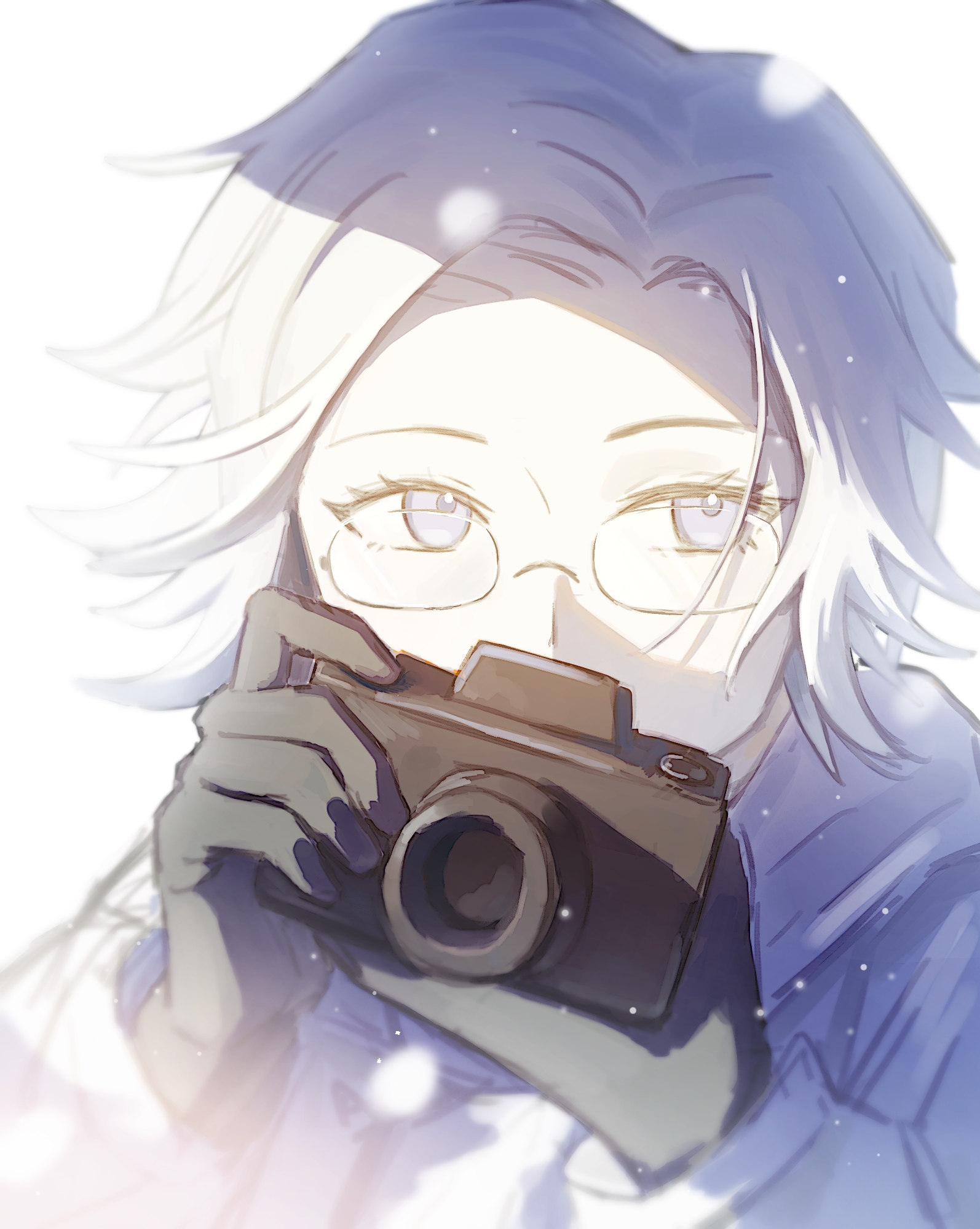 aotsuki eito, the hundred line -last defense academy-, chinese commentary, highres, variant set, 1boy, black gloves, camera, covered mouth, glasses, gloves, grey hair, hands up, holding, holding camera, jacket, looking at viewer, male focus, portrait, purple eyes, rangxiangrikuikaimanxiboliya, short hair, solo, white background, white jacket