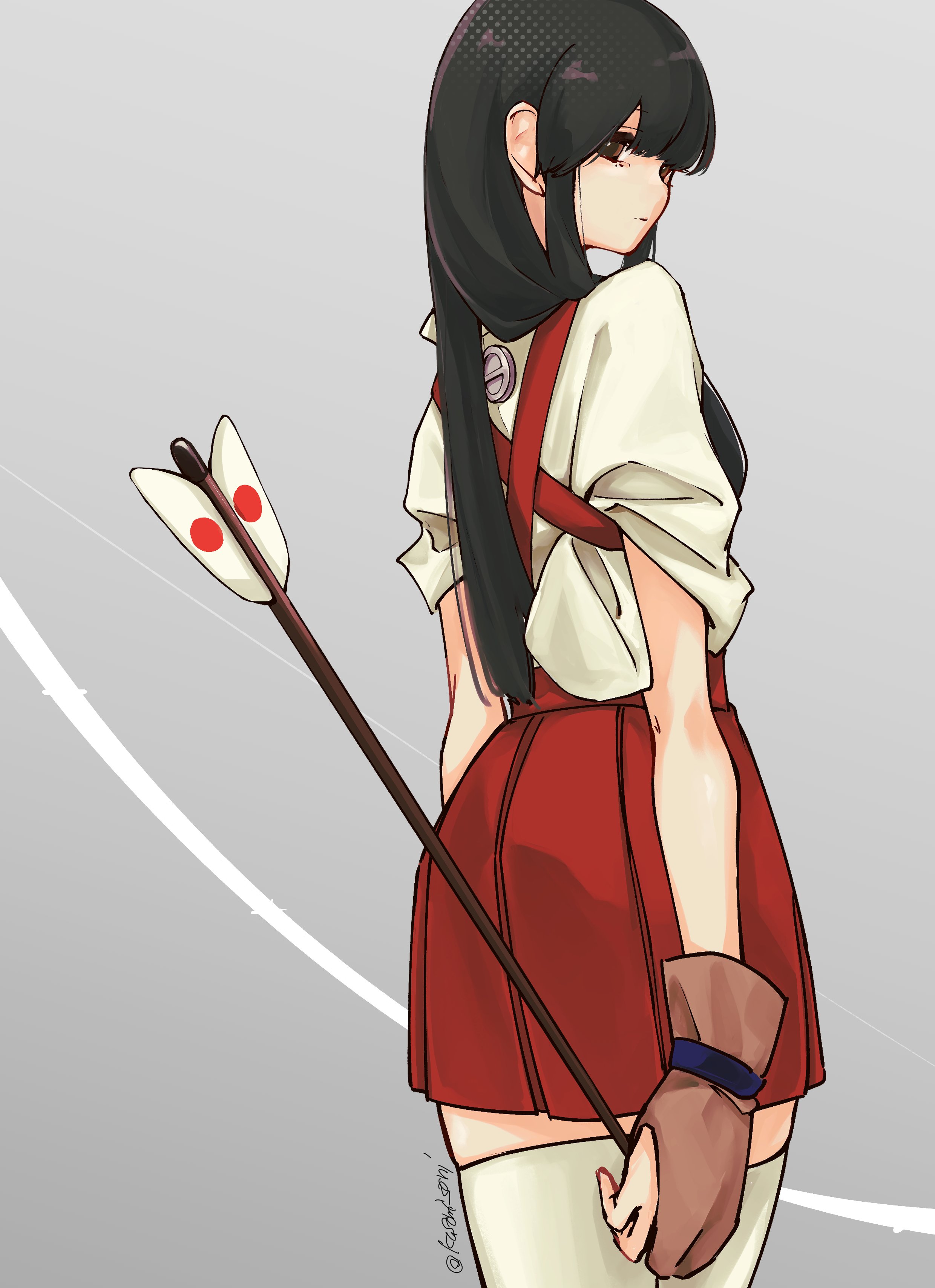 kusomisoni, akagi (kancolle), kantai collection, absurdres, commentary, highres, 1girl, arrow (projectile), black hair, bow (weapon), brown eyes, brown gloves, from behind, gloves, grey background, hakama, hakama skirt, holding, holding arrow, japanese clothes, kimono, long hair, looking at viewer, looking back, muneate, partially fingerless gloves, partly fingerless gloves, red hakama, simple background, skirt, solo, tasuki, thighhighs, weapon, white thighhighs, yugake