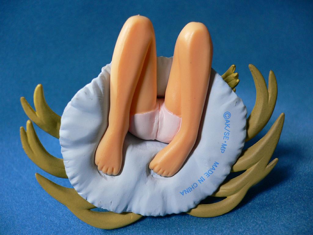shiratori ryuuko, mahoraba, photo (medium), 00s, 1boy, barefoot, china, figure, male focus, no humans, solo, trap