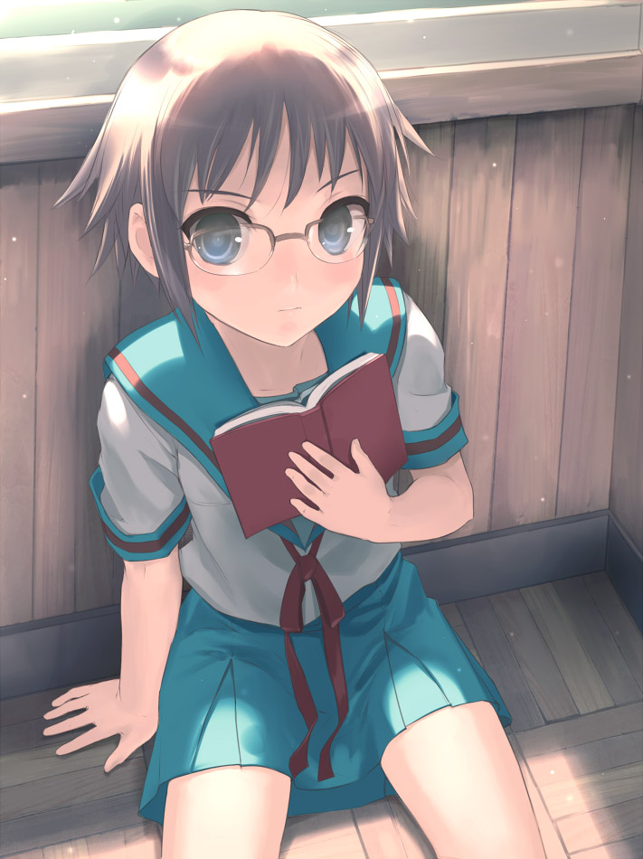 uni (plastic girl), nagato yuki, suzumiya haruhi no yuuutsu, 00s, book, glasses, school uniform, serafuku, solo