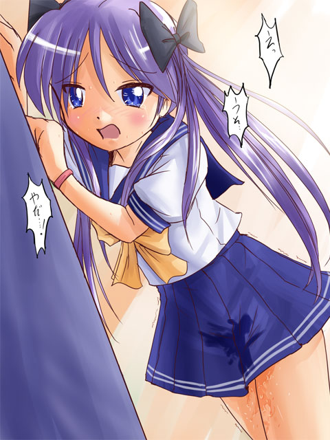 kanakana, hiiragi kagami, lucky star, 00s, 1girl, female focus, pee, peeing, peeing self, school uniform, serafuku, solo