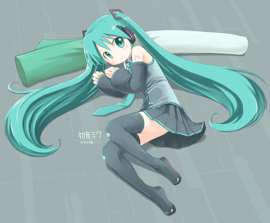 emurin, hatsune miku, vocaloid, 1girl, emudon, female focus, long hair, lying, solo, spring onion, thighhighs, twintails, very long hair
