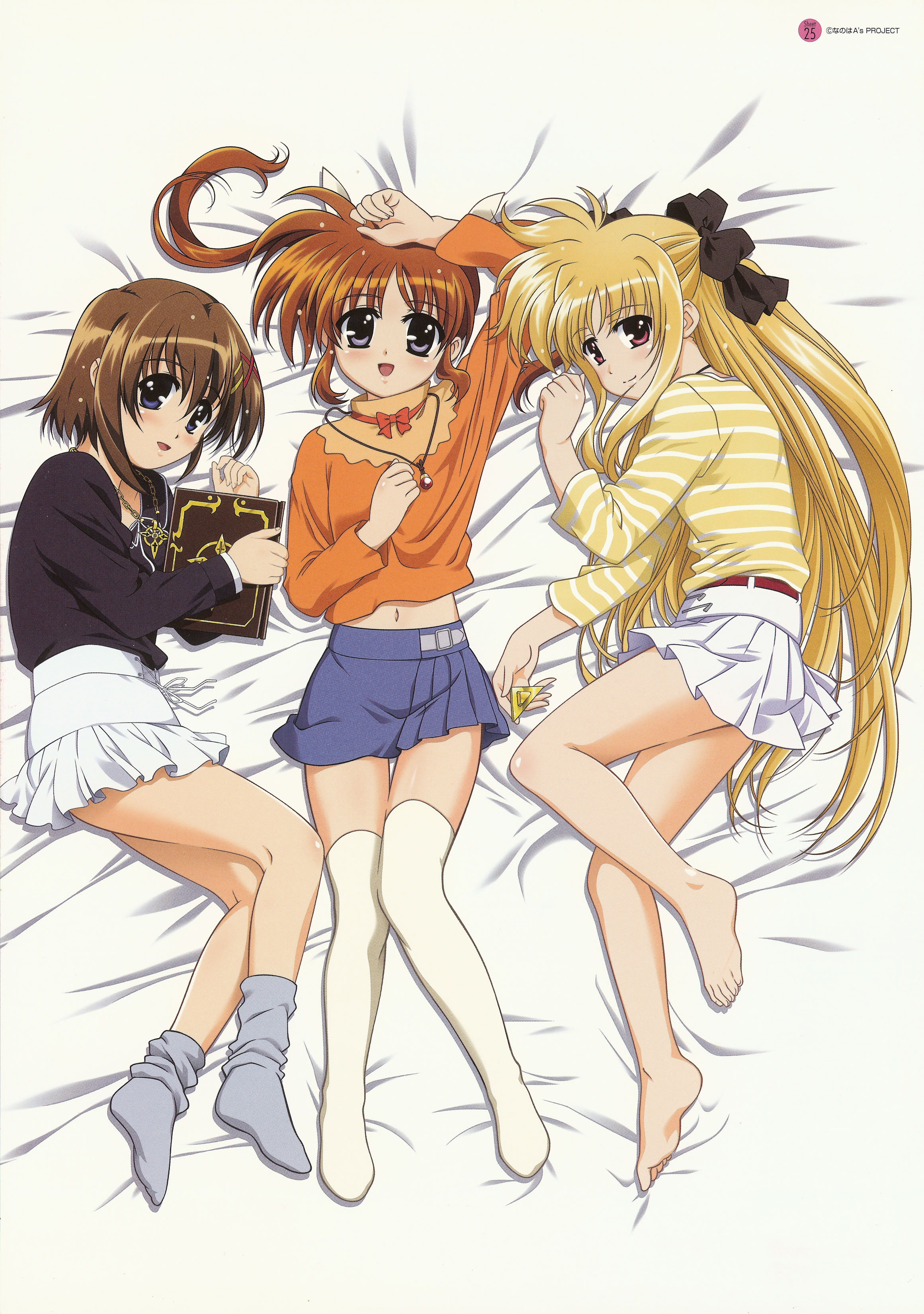 fate testarossa, takamachi nanoha, yagami hayate, lyrical nanoha, mahou shoujo lyrical nanoha, mahou shoujo lyrical nanoha a's, absurdres, highres, 00s, bed, socks, thighhighs