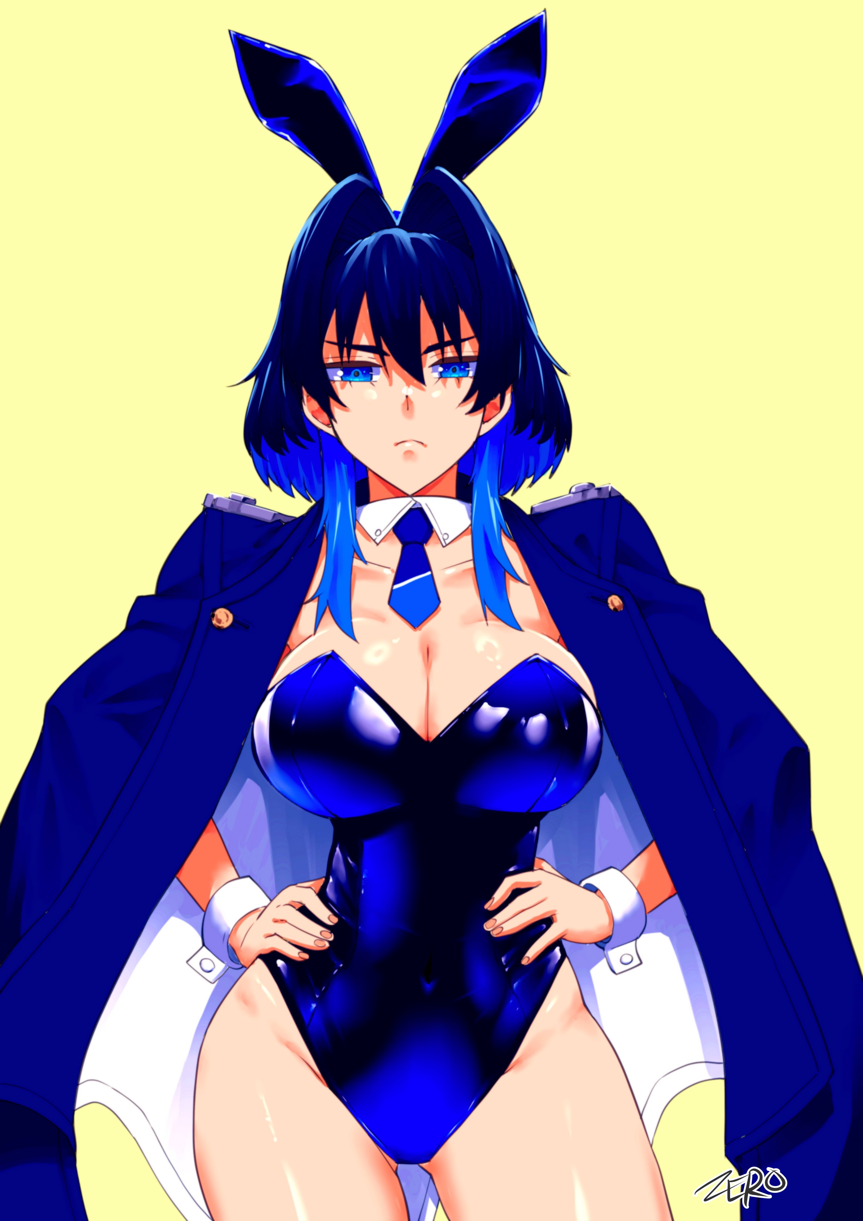 zero (muftisaili), ouro kronii, hololive, hololive english, absurdres, commentary, english commentary, highres, 1girl, alternate costume, animal ears, artist name, black hair, blue eyes, blue hair, blue leotard, blue necktie, breasts, cleavage, closed mouth, coat, coat on shoulders, detached collar, fake animal ears, hair intakes, hands on own hips, highleg, highleg leotard, large breasts, leotard, looking at viewer, multicolored hair, necktie, playboy bunny, rabbit ears, solo, strapless, strapless leotard, two-tone hair, virtual youtuber, wrist cuffs, yellow background