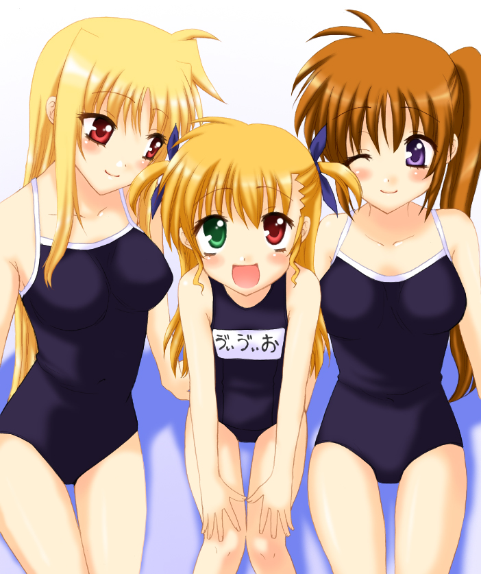 saki chisuzu, fate testarossa, takamachi nanoha, vivio, lyrical nanoha, mahou shoujo lyrical nanoha, mahou shoujo lyrical nanoha strikers, 00s, 3girls, :d, blonde hair, blush, brown hair, green eyes, hands on own knees, heterochromia, multiple girls, name tag, one-piece swimsuit, one eye closed, open mouth, purple eyes, red eyes, school swimsuit, smile, swimsuit