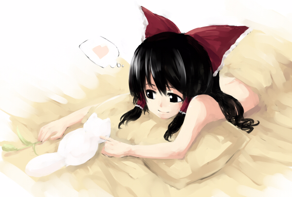 sakuraba yuuki, hakurei reimu, touhou, 1girl, bed sheet, black hair, bow, cat, completely nude, female focus, futon, hair bow, hair tubes, naked sheet, nude, pillow, red bow, sidelocks, solo, under covers, upper body