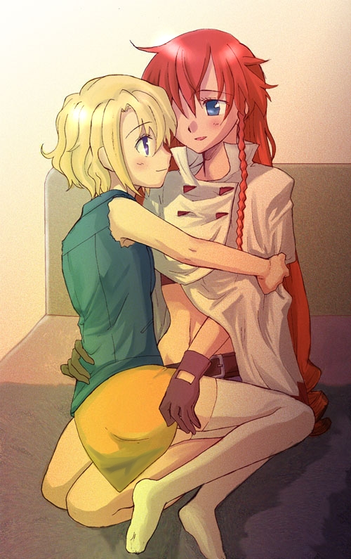 niina ryou, ellis, ellis (el cazador de la bruja), nadie, el cazador de la bruja, 00s, 2girls, asymmetrical hair, belt, blonde hair, blue eyes, blush, braid, brown hair, cloak, female focus, gloves, hair ornament, indoors, long hair, long legs, multiple girls, red hair, short hair, sitting, skirt, smile, thighhighs, yuri