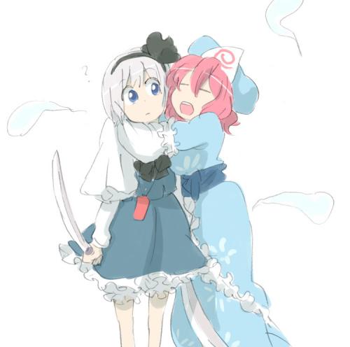 mokeo, konpaku youmu, saigyouji yuyuko, touhou, lowres, 2girls, dress, female focus, hat, hug, multiple girls, white background