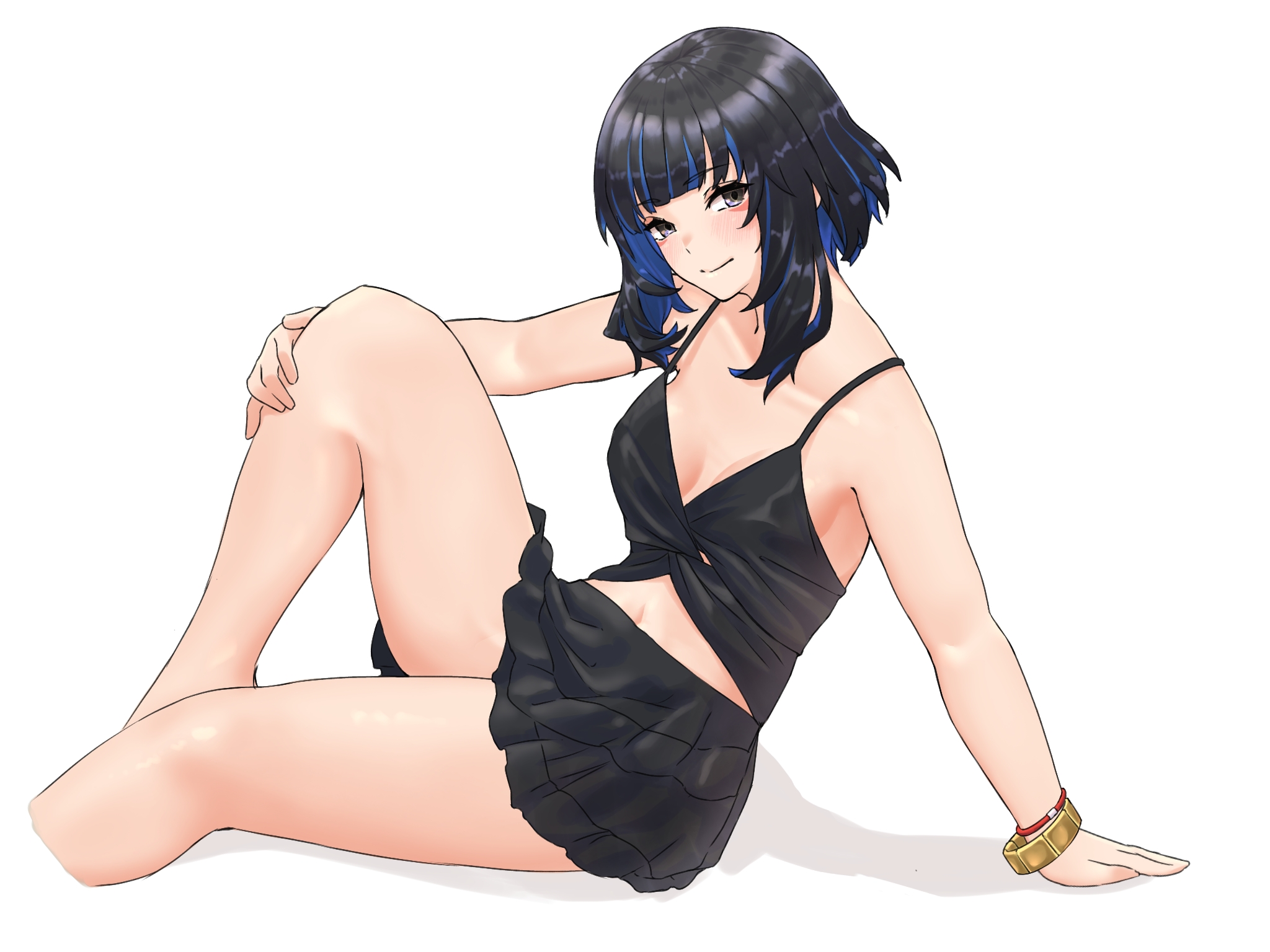 niwaikanai, tenochtitlan (fate), fate/grand order, fate (series), highres, 1girl, bare shoulders, black camisole, black hair, black skirt, blue hair, blush, bracelet, breasts, camisole, cleavage, colored inner hair, eyeliner, grey eyes, jewelry, looking at viewer, makeup, medium breasts, miniskirt, multicolored hair, navel, short hair, sidelocks, sitting, skirt, smile, solo, thighs