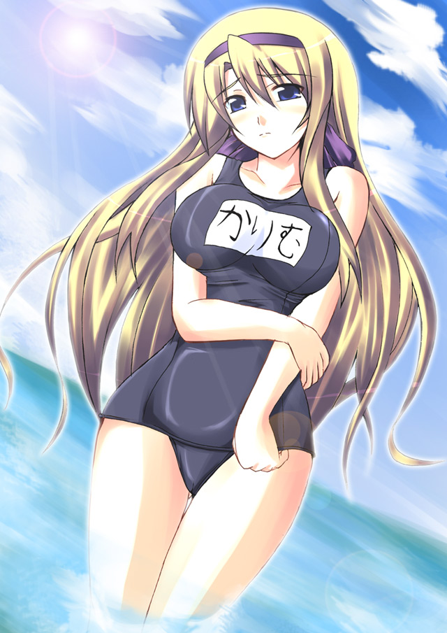 kuronezumi, carim gracia, lyrical nanoha, mahou shoujo lyrical nanoha, mahou shoujo lyrical nanoha strikers, translation request, 00s, 1girl, blonde hair, blue eyes, cloud, day, embarrassed, female focus, hairband, lens flare, long hair, name tag, one-piece swimsuit, school swimsuit, sky, solo, swimsuit, water