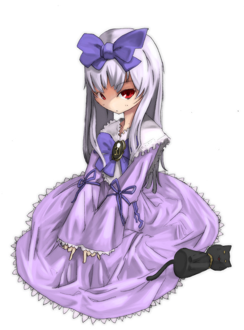 aki toshi, 3.1-tan, dos cat, os-tan, silver hair, 1girl, bow, cat, dress, female focus, frills, hair bow, kneeling, lolita fashion, long hair, red eyes, solo, windows 3point1