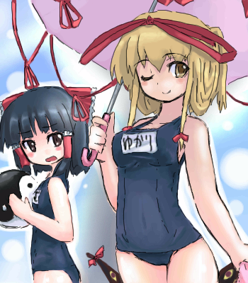 homura subaru, hakurei reimu, yakumo yukari, touhou, lowres, 2girls, alternate hairstyle, black hair, blonde hair, blush stickers, breast envy, breasts, female focus, flat chest, gap (touhou), large breasts, looking at breasts, looking back, multiple girls, name tag, oekaki, one-piece swimsuit, one eye closed, parasol, school swimsuit, smile, swimsuit, umbrella, yellow eyes, yin yang