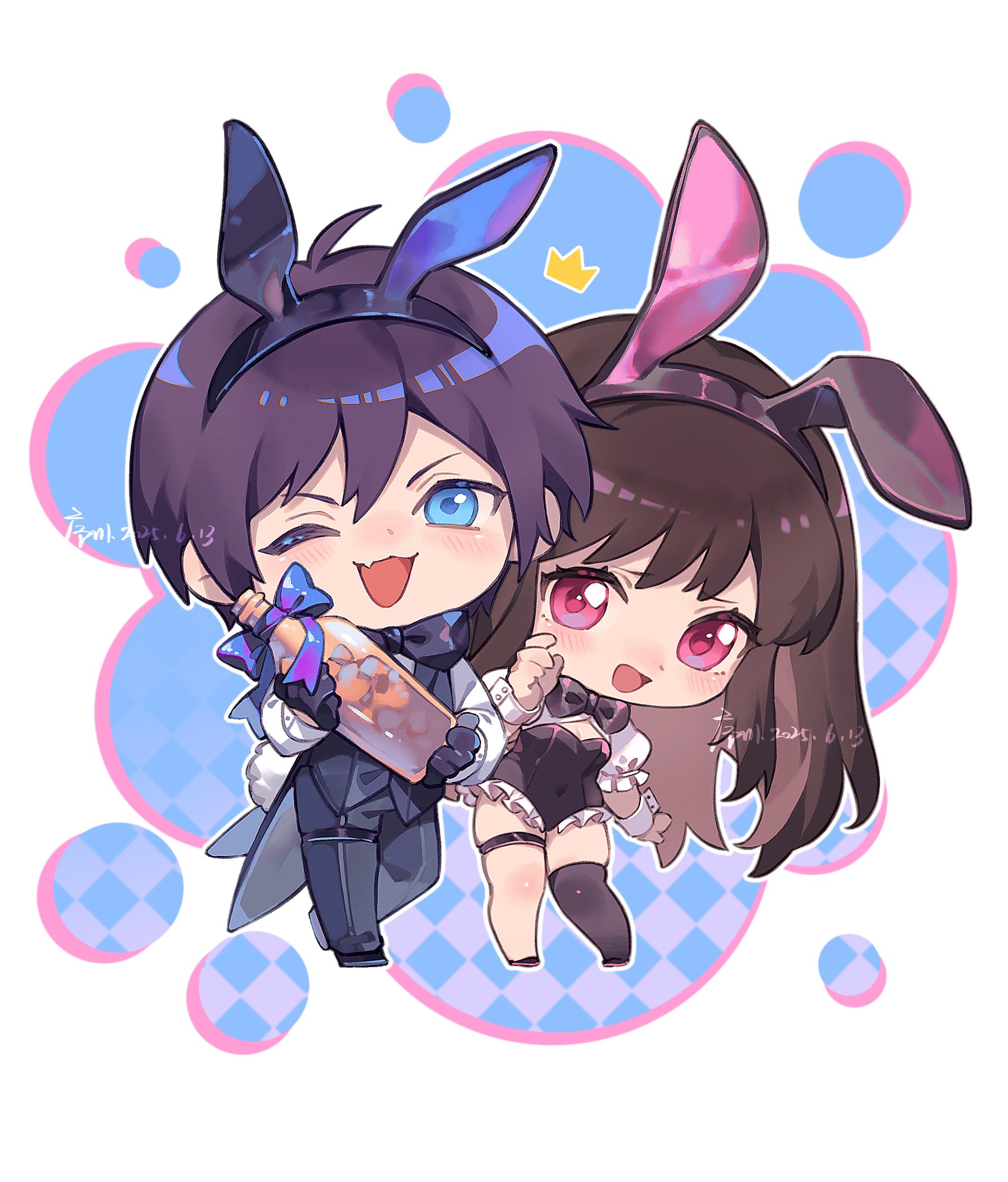 xuchuan, iki hiyori, yato (noragami), noragami, absurdres, commentary, highres, 1boy, 1girl, ;d, ahoge, animal ear hairband, animal ears, artist name, black bow, black bowtie, black gloves, black leotard, black pants, black thighhighs, black vest, blue eyes, blush, bottle, bow, bowtie, breasts, brown hair, chibi, chibi only, cleavage, covered navel, dated, fake animal ears, fake tail, fang, frilled leotard, frills, full body, gloves, hairband, holding, holding bottle, leotard, looking at viewer, male playboy bunny, one eye closed, open mouth, pants, pink eyes, playboy bunny, puffy short sleeves, puffy sleeves, purple hair, rabbit ears, rabbit tail, shirt, short sleeves, shrug (clothing), single thighhigh, skin fang, smile, strapless, strapless leotard, tail, tailcoat playboy bunny, thigh strap, thighhighs, vest, white shirt, white shrug, white wrist cuffs, wrist cuffs