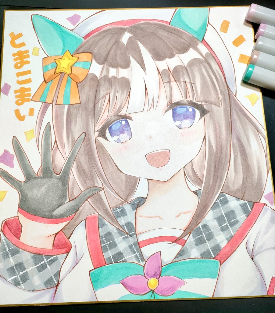 terimuku, hokko tarumae (umamusume), umamusume, commentary request, photo (medium), traditional media, translation request, 1girl, animal ears, beret, black gloves, blue bow, blue eyes, bow, brown hair, collarbone, gloves, grey sailor collar, hair bow, hair ornament, half gloves, hat, horse ears, long hair, long sleeves, low twintails, multicolored hair, notice lines, plaid clothes, plaid sailor collar, sailor collar, shikishi, shirt, solo, star (symbol), star hair ornament, striped bow, twintails, two-tone hair, upper body, white hair, white hat, white shirt