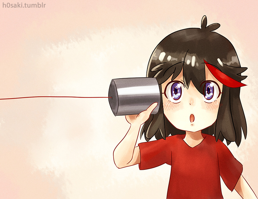 h0saki, matoi ryuuko, kill la kill, commentary, english commentary, 1girl, black hair, blush, dot nose, gear-shaped pupils, hair between eyes, holding, looking at viewer, medium hair, multicolored hair, open mouth, pink background, purple eyes, red shirt, red streaks, shirt, solo, string phone, surprised, t-shirt, tumblr username, two-tone hair, upper body