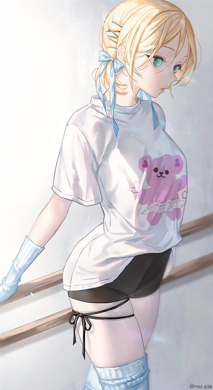 oto1 030, original, commentary, english commentary, highres, 1girl, animal print, artist name, bear print, bike shorts, black shorts, blonde hair, blue bow, bow, cowboy shot, gloves, green eyes, hair between eyes, hair bow, hair ornament, hairclip, long bangs, no pupils, parted lips, print shirt, ribbed gloves, ribbed thighhighs, shiny skin, shirt, shirt partially tucked in, short hair, short shorts, short sleeves, shorts, skindentation, solo, standing, t-shirt, thigh strap, thighhighs, white gloves, white shirt, white thighhighs, x hair ornament