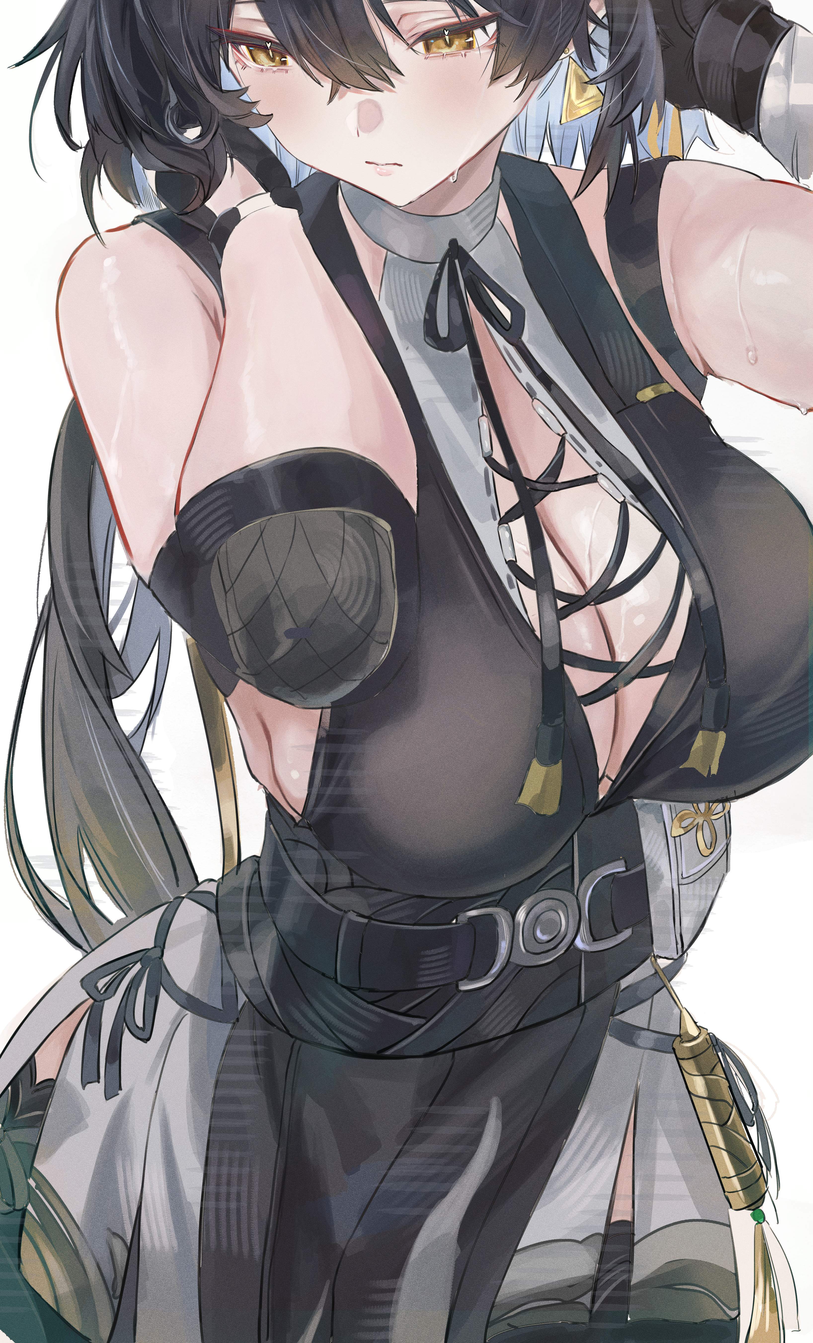 origonz, female rover (wuthering waves), rover (wuthering waves), wuthering waves, absurdres, commentary, english commentary, highres, 1girl, bare shoulders, black dress, black gloves, black hair, breasts, cleavage, closed mouth, colored inner hair, cross-laced clothes, cross-laced dress, dress, earrings, elbow pads, gloves, hair between eyes, jewelry, large breasts, long hair, multicolored hair, ponytail, simple background, sleeveless, sleeveless dress, solo, sweat, triangle earrings, white background, white hair, yellow eyes